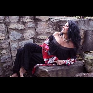 Meet your Posher, Denise